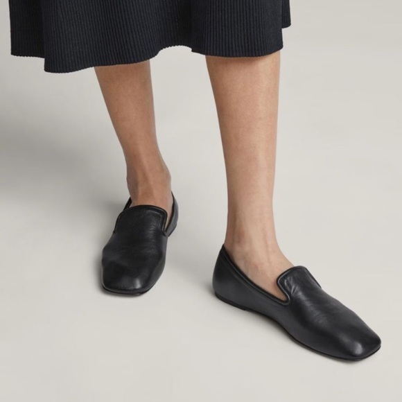 Everlane Shoes - Everlane Shoes 7 Day Loafer Black